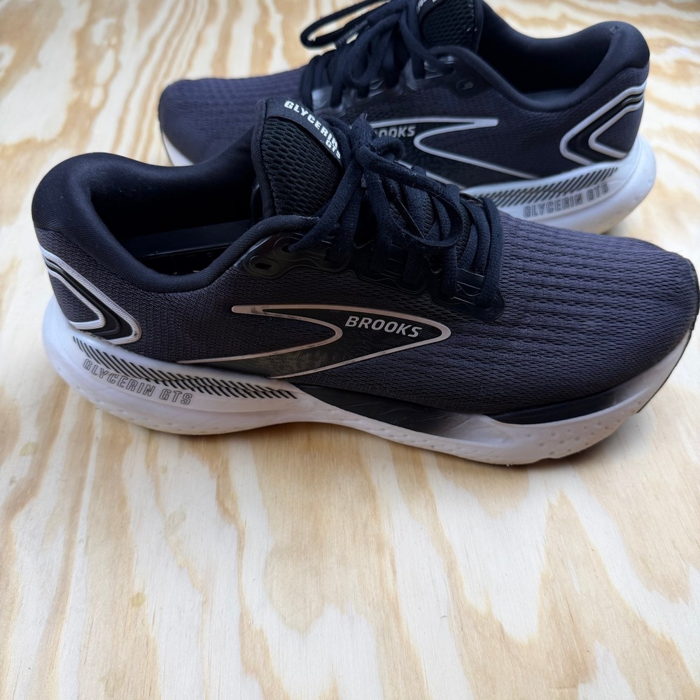 Brooks Glycerin GTS 21 Womens Running Shoes Black White 1204091B090 Size 10